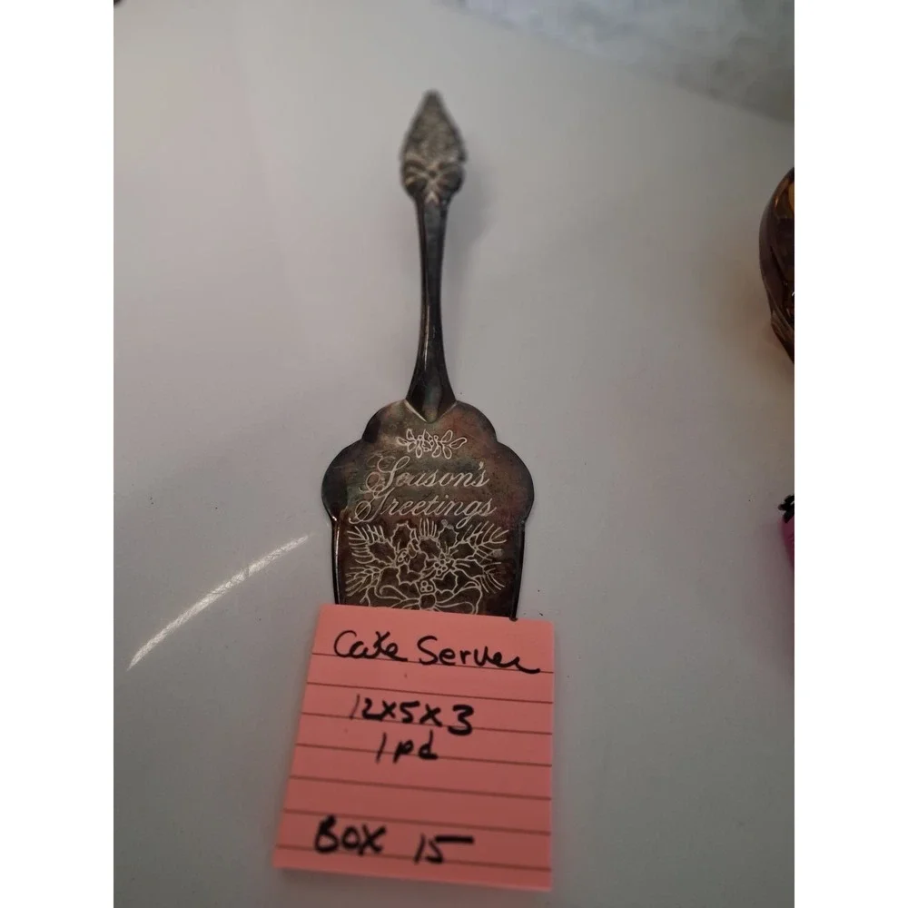 Vintage 1995 Avon Seasons Greetings Silver Plated Pie Cake Server 10